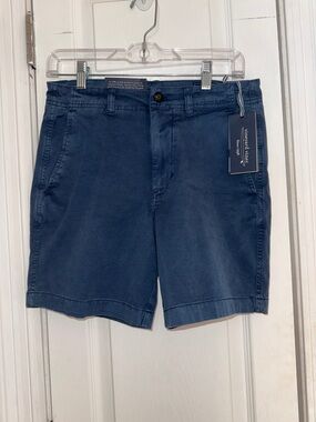 NWT Vineyard Vines Men's Size 28 Flat Front Shorts in Navy Blue